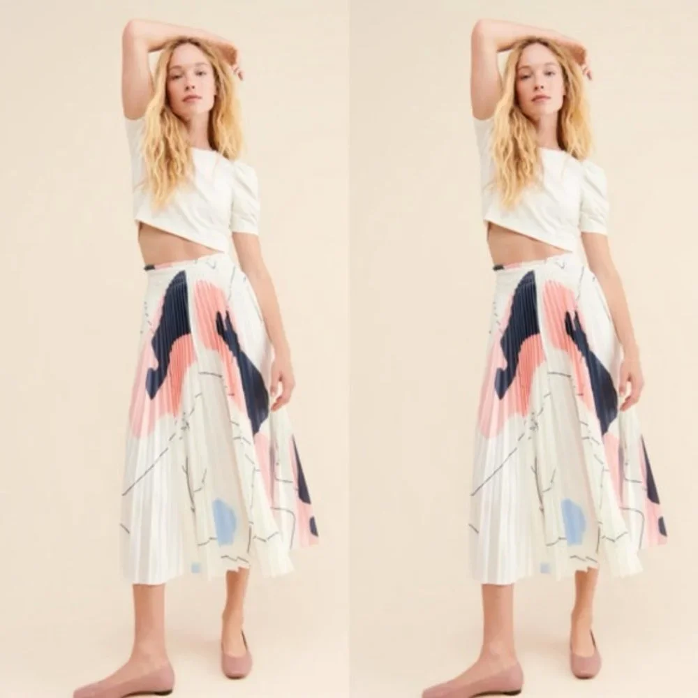 CAARA Sensie Pleated Midi Skirt - Picture 2 of 6